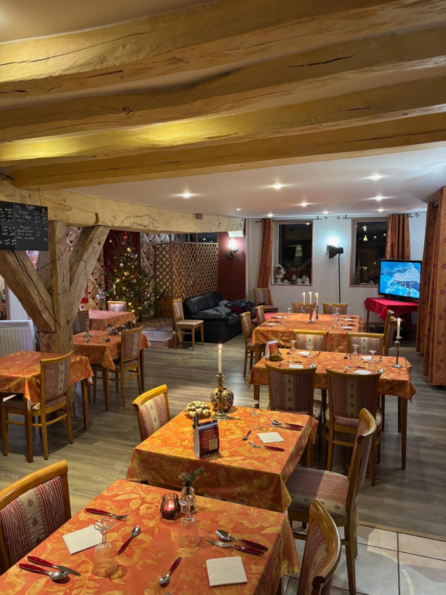 Hotel Le Bon Laboureur Ла-Шаріте Екстер'єр фото